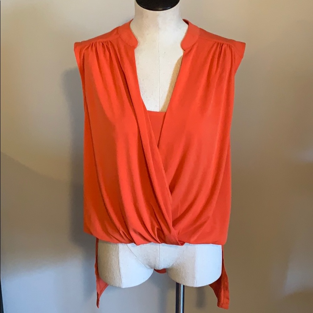 NWT High Low BCBG Top